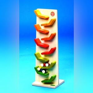 Beck Kàsika de trump race car zigzag track